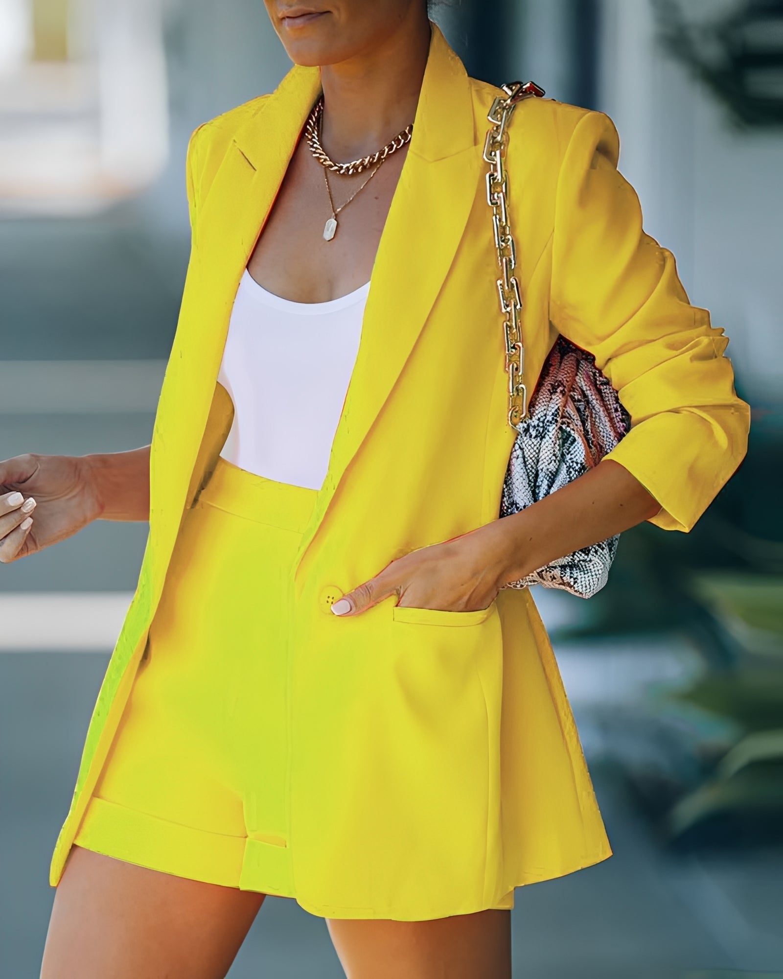 Jessie - Casual blazer and shorts set for women