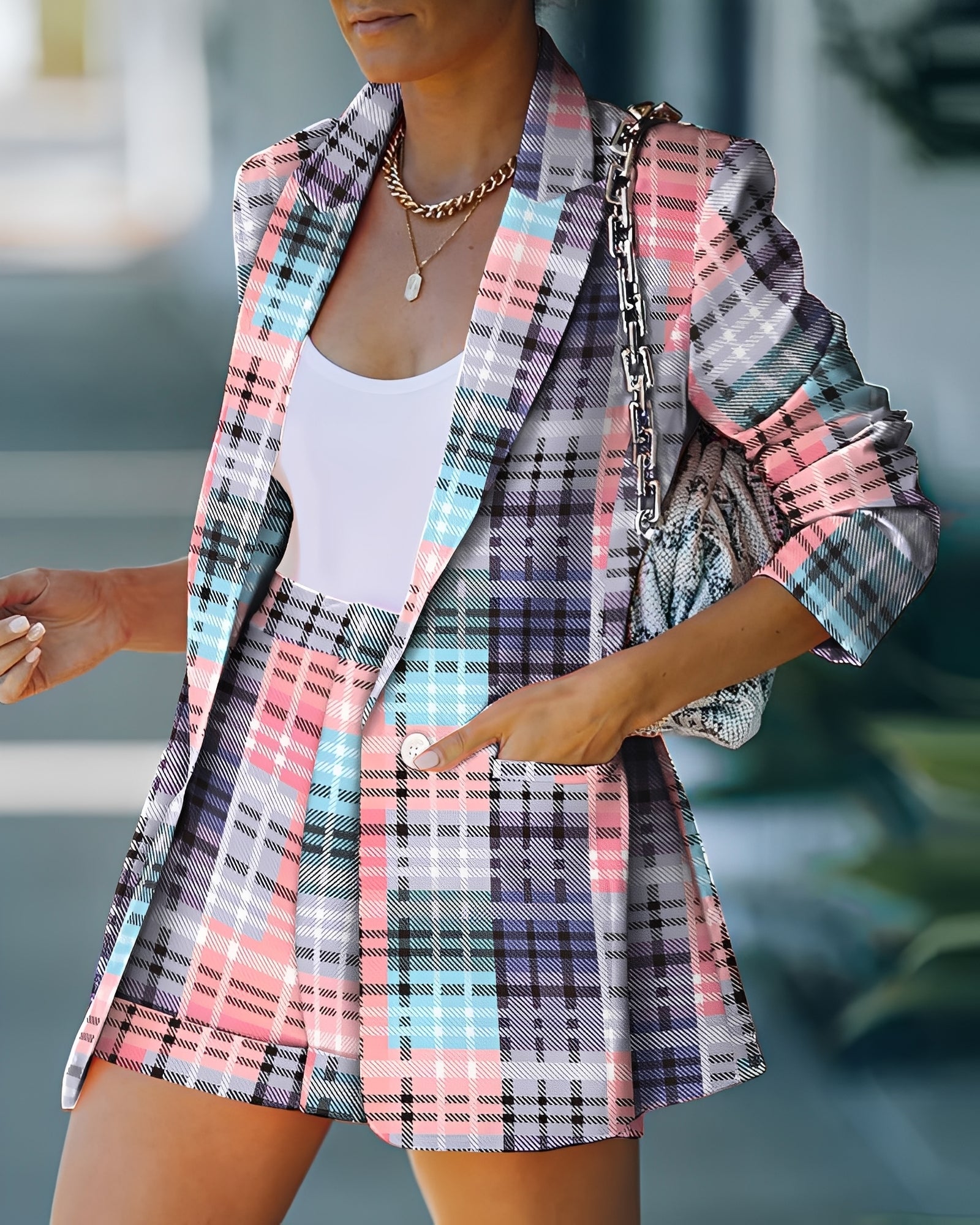 Jessie - Casual blazer and shorts set for women