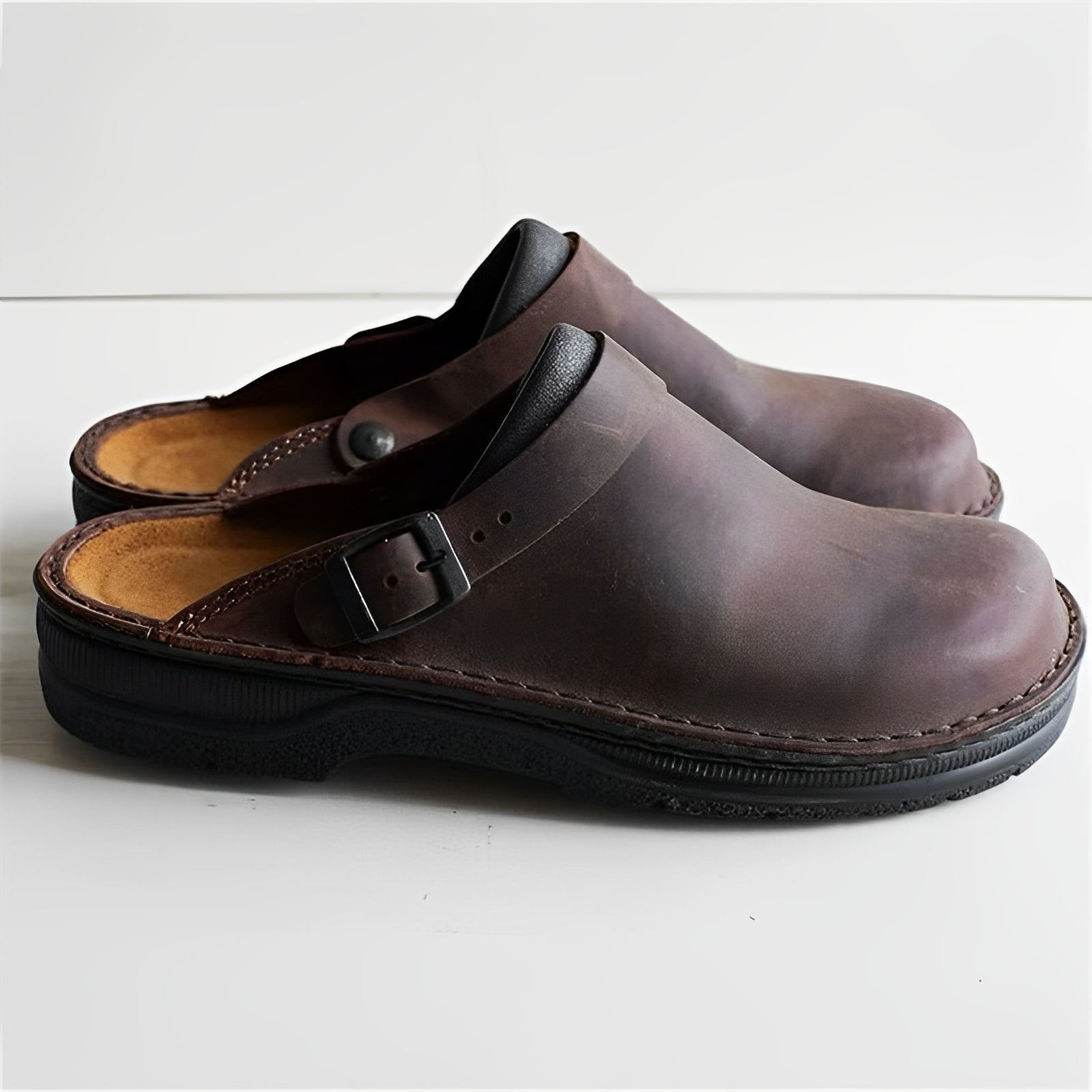 Devin – Comfortable Slippers for Men