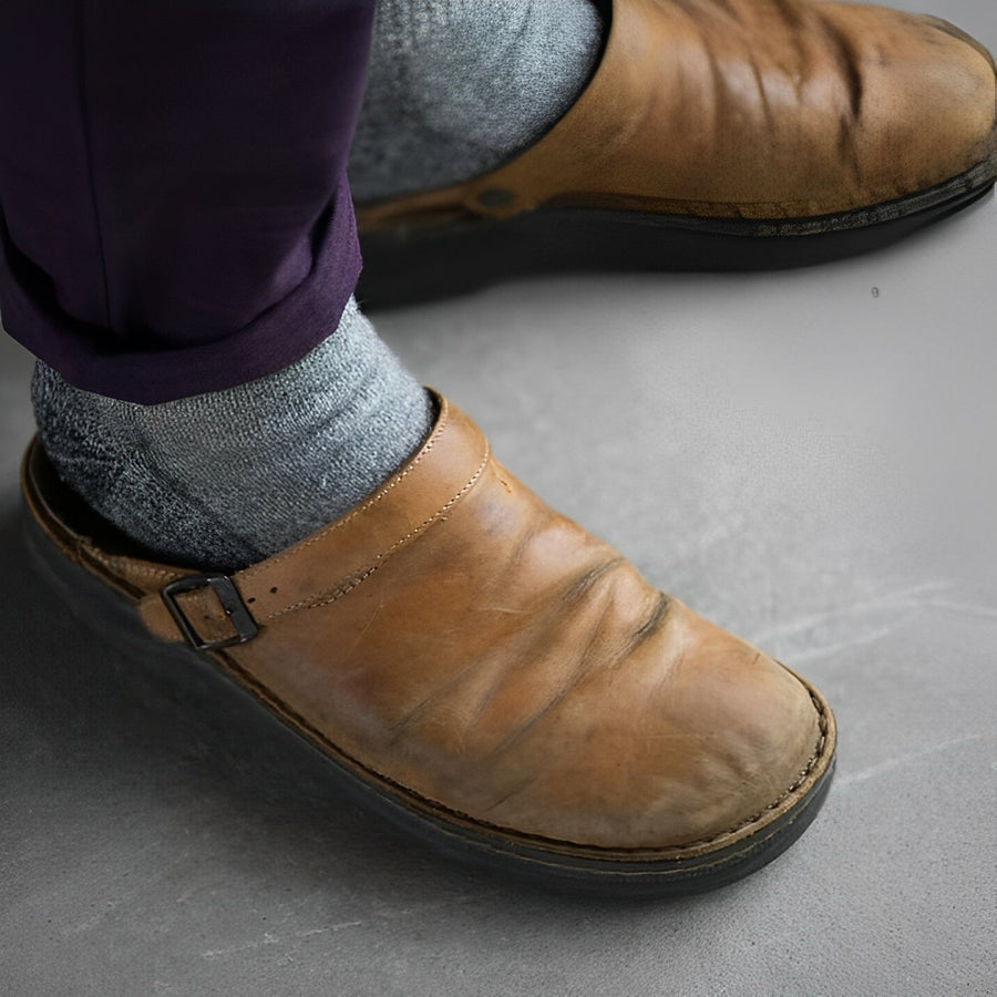 Devin – Comfortable Slippers for Men