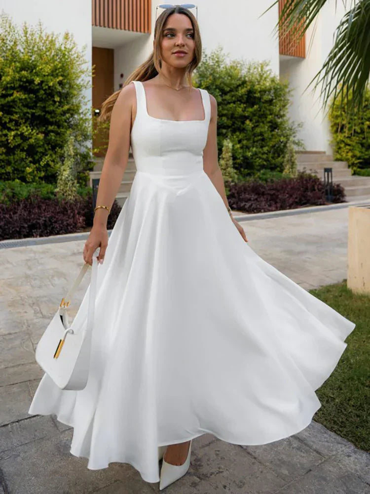 Bella - Stylish Maxi Dress